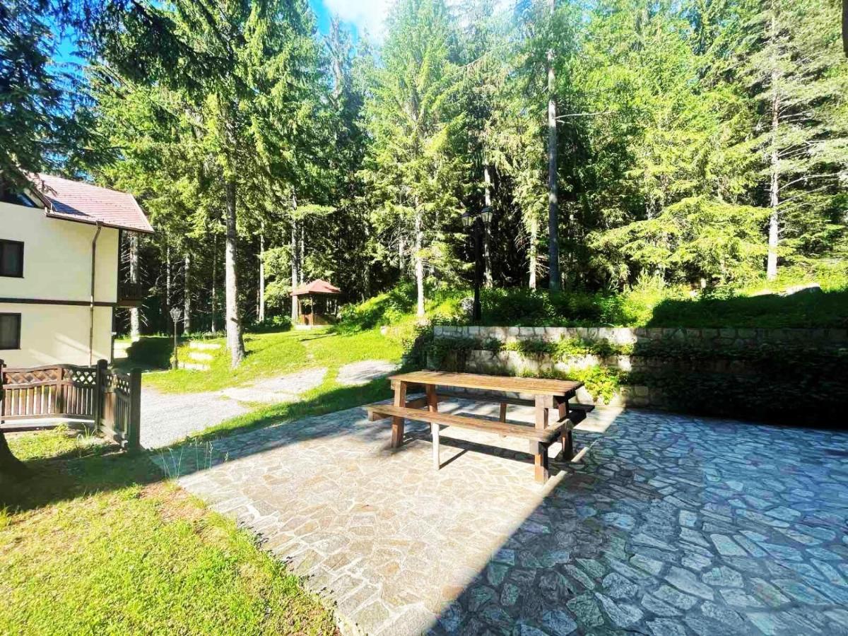 Комплекс Орлово Гнездо Beli Iskar Zewnętrze zdjęcie